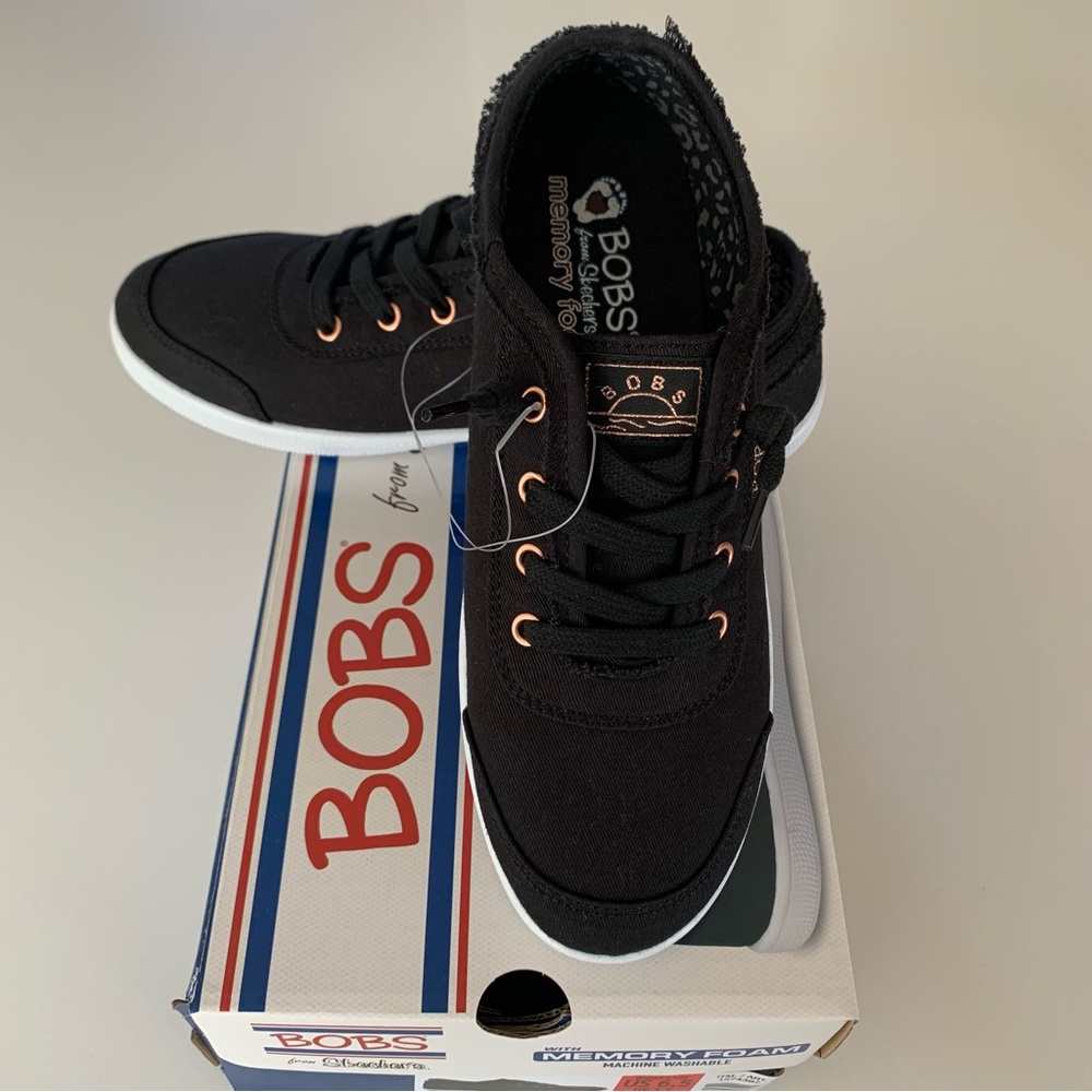 Skechers Bobs Women’s Size 6.5 B Cute Sneakers
